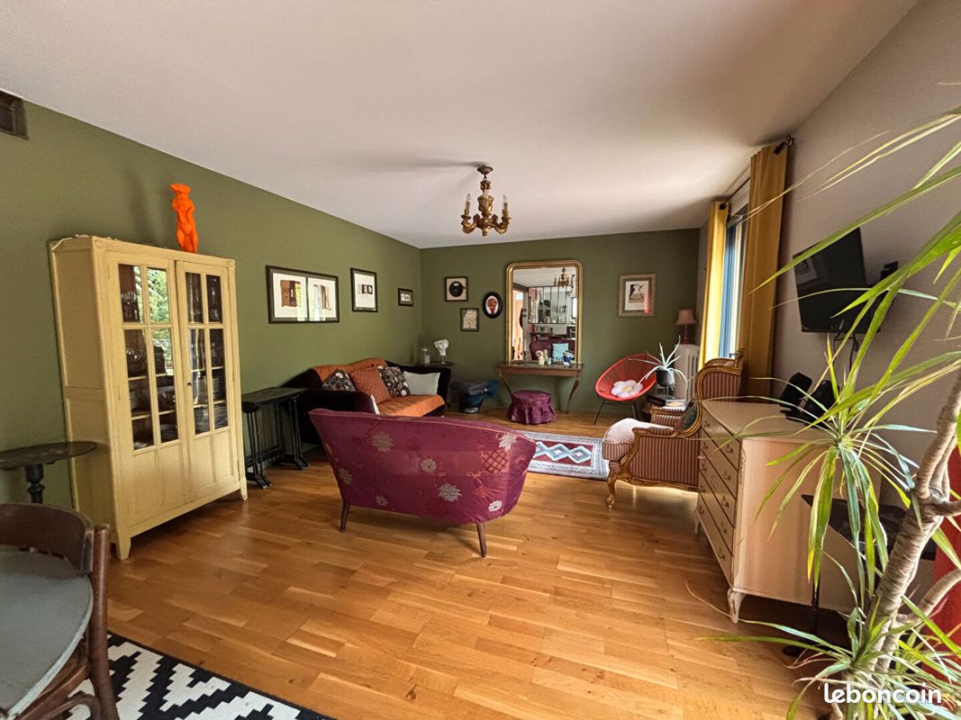 Maison 6 pièces 173 m² · à Château-Gontier-sur-Mayenne · 173 m² · 299 900 €