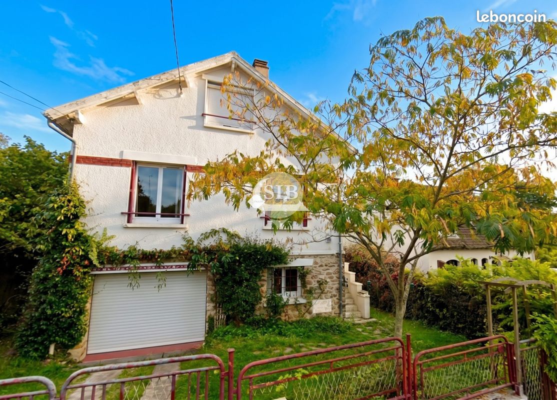 Maison 4 pièces 96 m² · à Brétigny-sur-Orge · 96 m² · 319 000 €