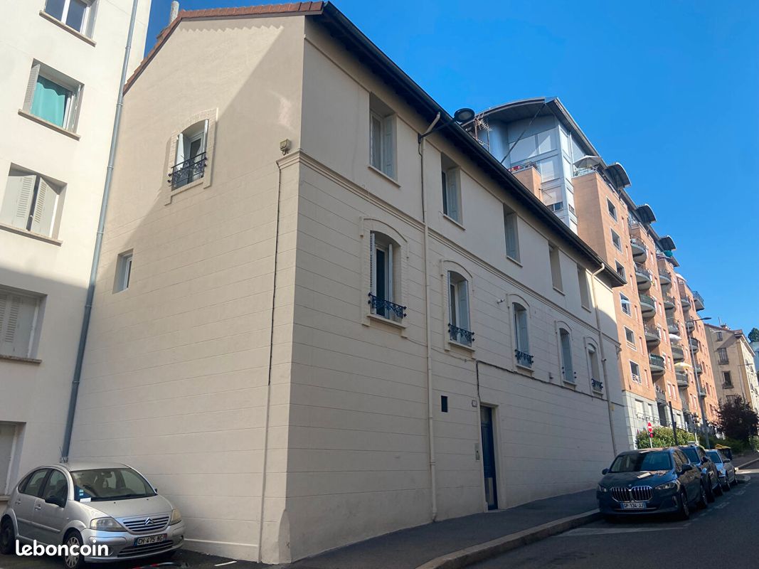 Appartement 3 pièces 69 m² · à Saint-Étienne · 69 m² · 625 €/mois