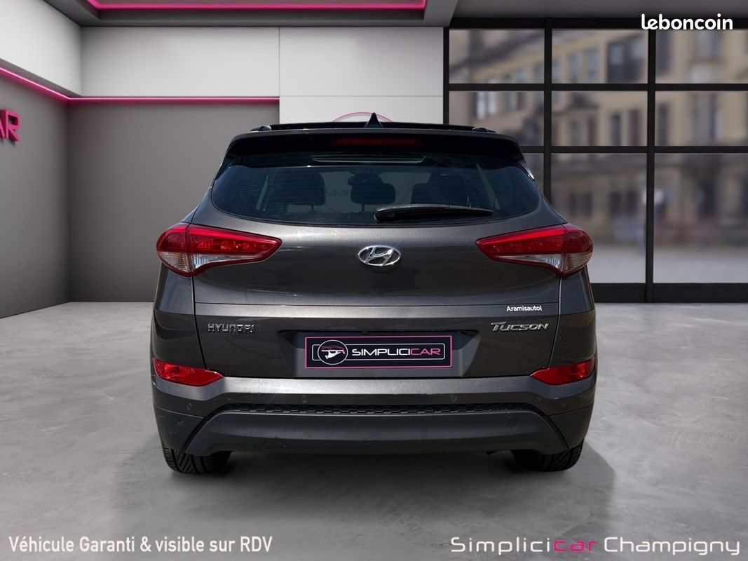 HYUNDAI TUCSON 1.7 CRDi 141 2WD DCT-7 Executive - GARANTIE 12MOIS - TOIT OUVRANT - CAMERA DE RECUL - SIEGES VENTILE (image 13)