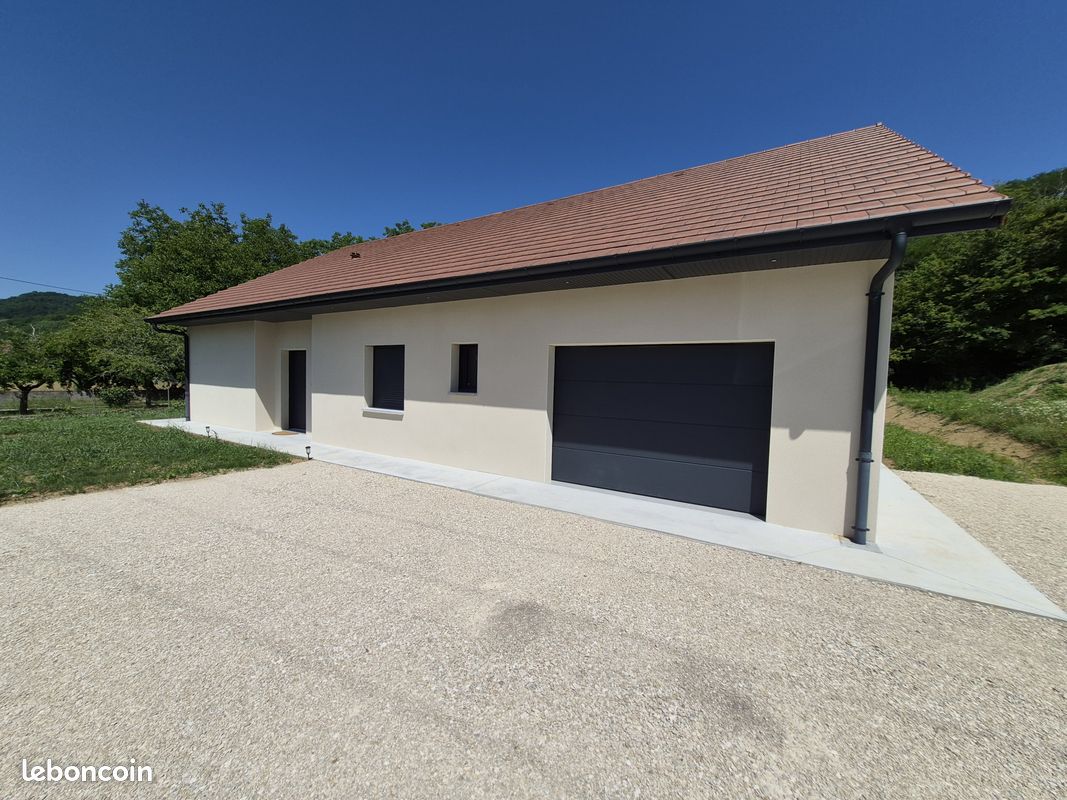 Maison 4 pièces 122 m² · à Chazey-Bons · 122 m² · 375 000 €