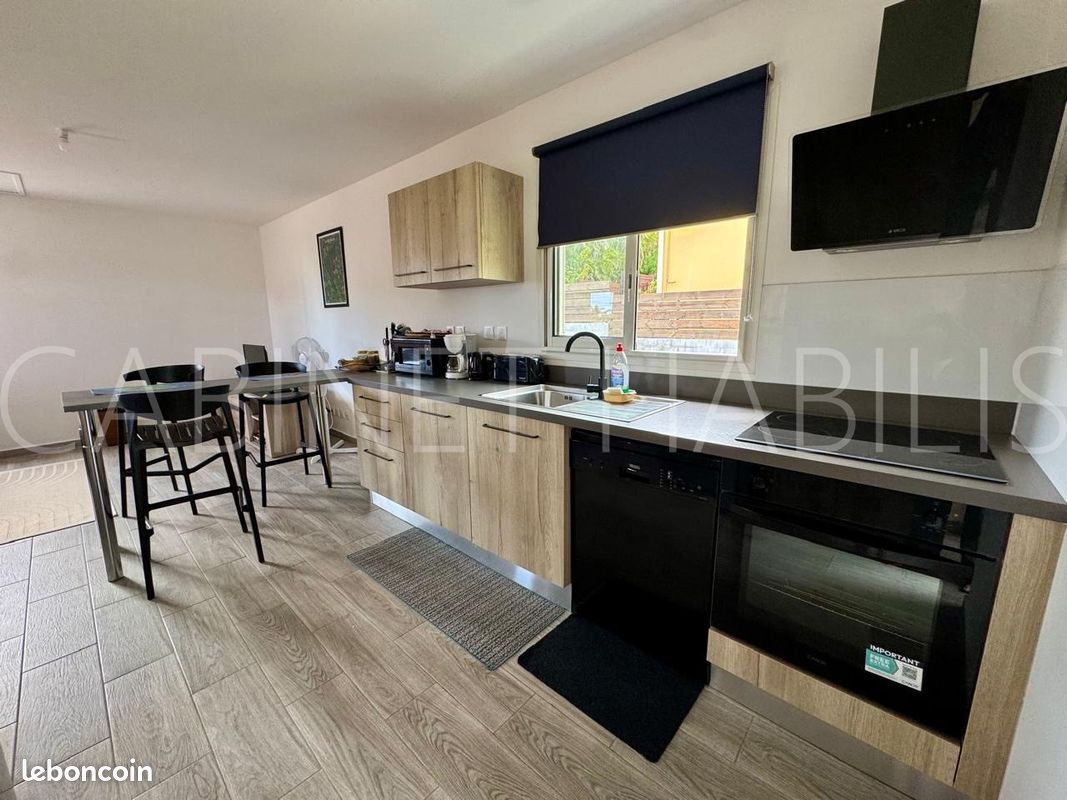 Maison 3 pièces 66 m² · à L'Étang-Salé · 66 m² · 1 450 €