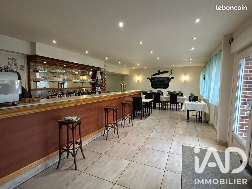 Immeuble 190 m² · à Saint-Quentin · 190 m² · 139 000 €