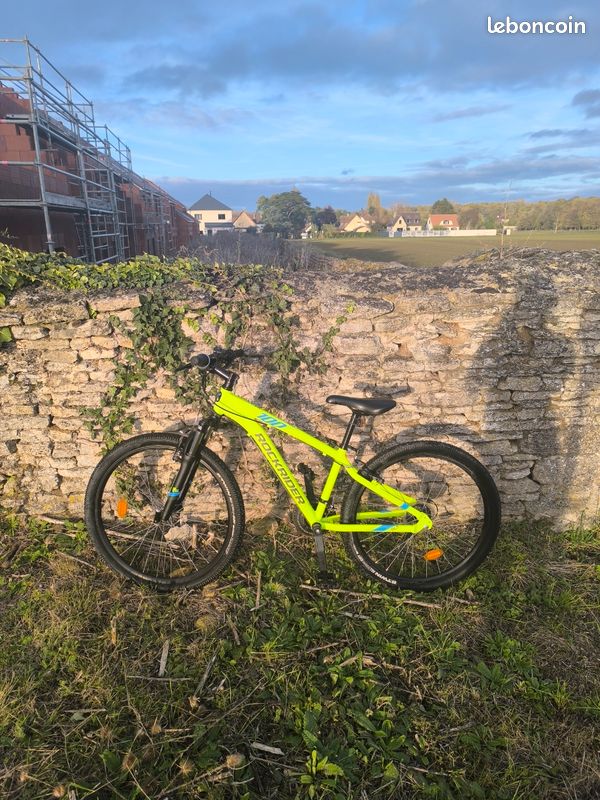 Vélo VTT Rockrider ST 100 – Taille S – Très bon état Vélos