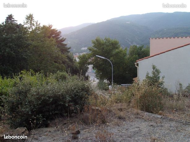 Terrain 600 m2 sur Amélie les bains URGENT