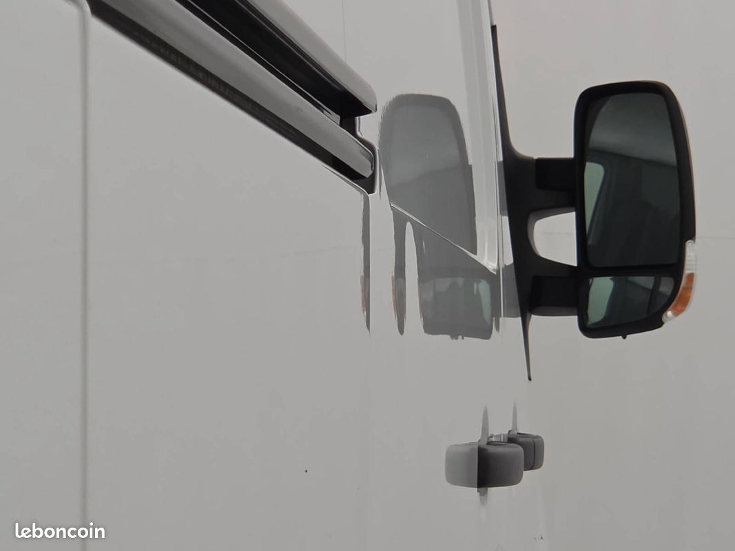 Renault master fgn trac f3500 l3h3 blue dci 135 confort (image 29)