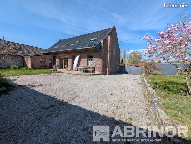 Maison de village 5 pièces 179 m²