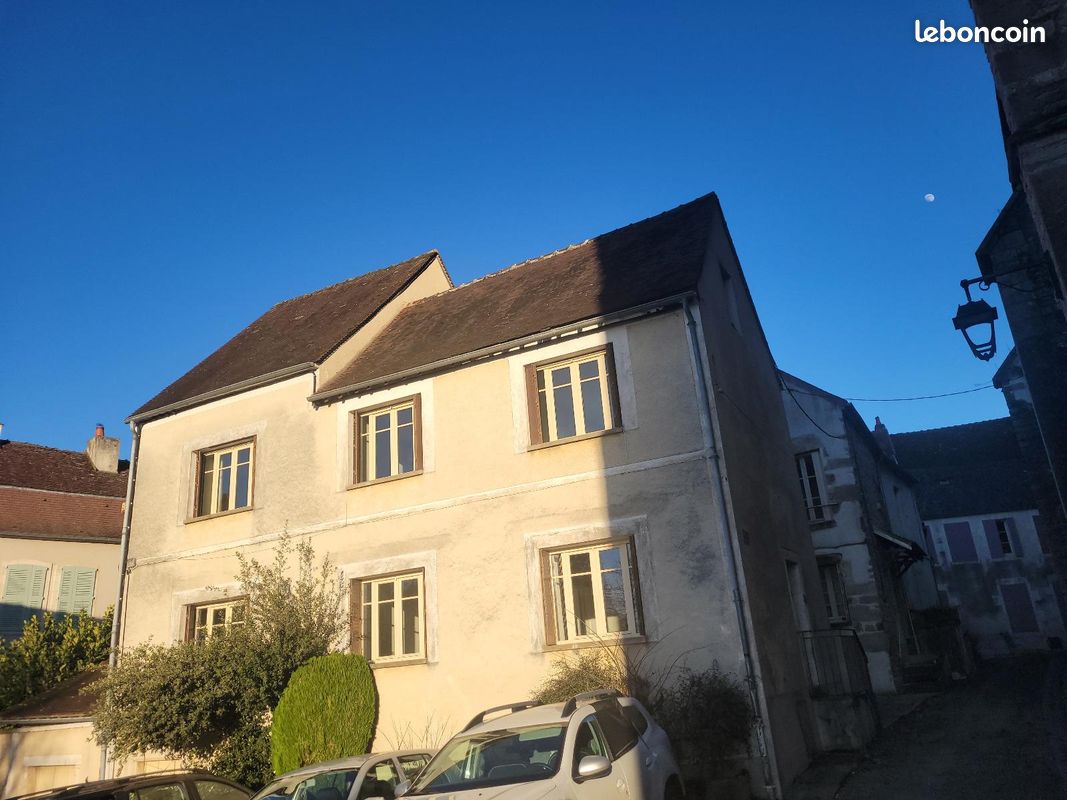 Maison 8 pièces 140 m² · à Vermenton · 140 m² · 129 000 €