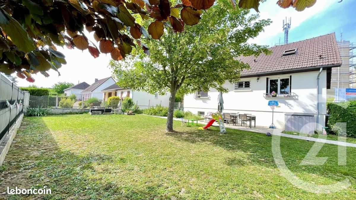 Maison 6 pièces 102 m² · à Chambly · 102 m² · 318 000 €