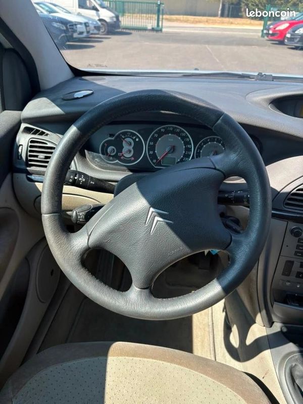 Citroen C5 2.0 HDI 138cv exclusive (image 9)