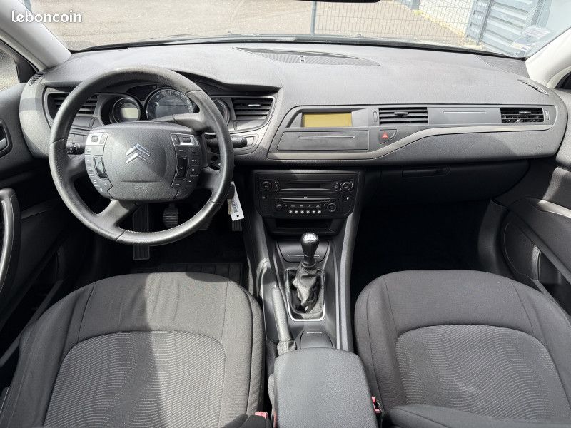 Citroen C5 1.6 HDI110 FAP CONFORT (image 4)