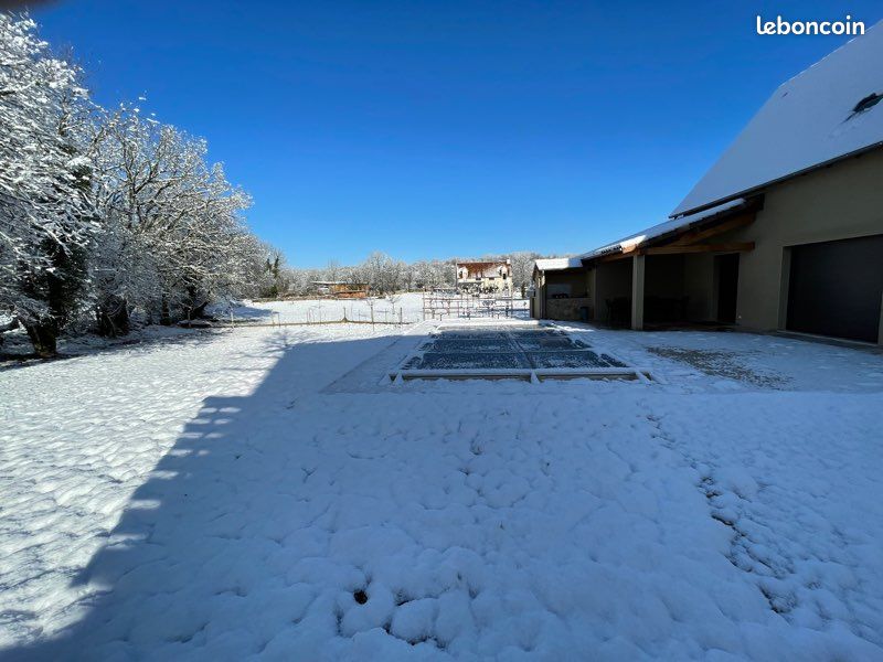 Villa avec piscine sur le causse (image 10)