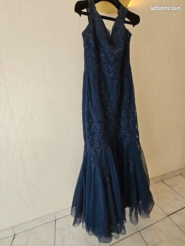 Robe longue de soirée PRONOVIAS taille 46 Vêtements