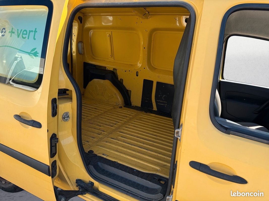 RENAULT KANGOO ZE VU MAXI ELECTRIC 60CV 22KWH - BATTERIE EN LOCATIOn (image 13)
