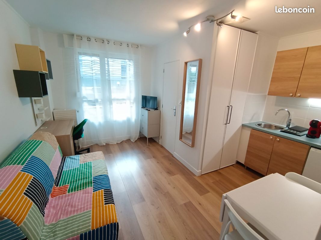 Appartement 1 pièce 16 m² · à Orléans · 16 m² · 540 €