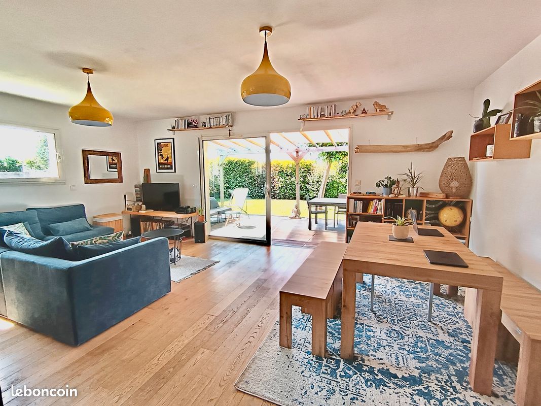Maison 4 pièces 97 m² · à Le Porge · 97 m² · 375 000 €