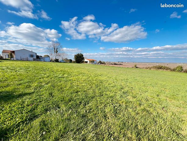 Terrain 1800 m² ARVERT