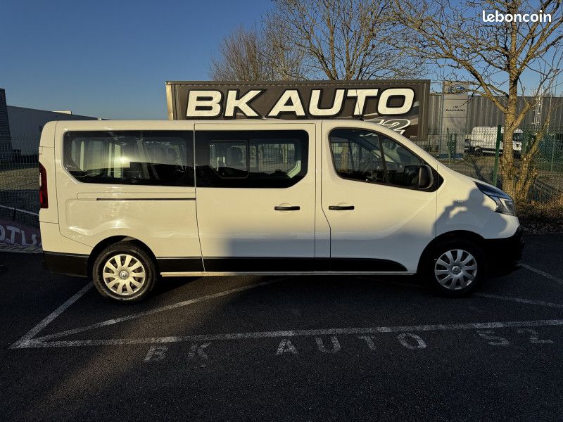 Renault TRAFIC III COMBI L2 2.0 DCI 120CH S&S ZEN 9 PLACES (image 2)