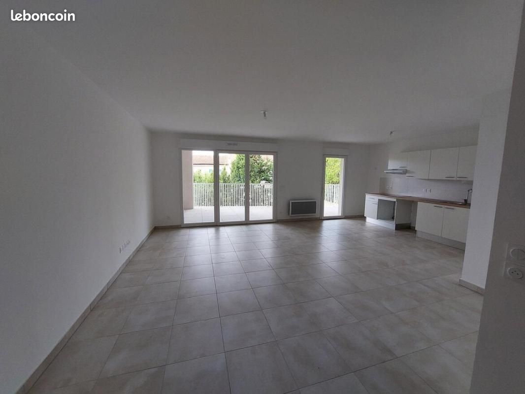 Appartement 4 pièces 89 m² · à Nîmes · 89 m² · 1 065 €