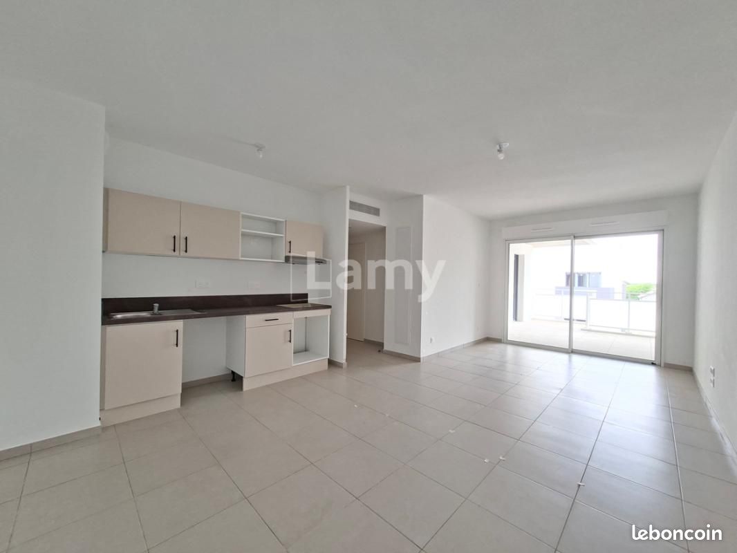Appartement 3 pièces 69 m² · à Lunel · 69 m² · 830 €