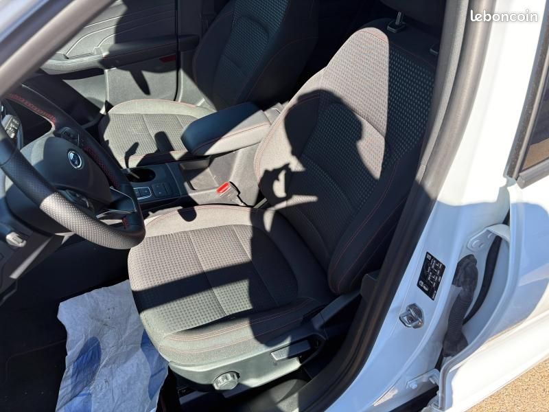 Ford Kuga 2.5 Duratec 190ch FHEV E85 ST-Line BVA (image 10)