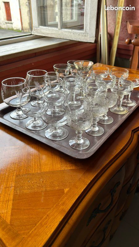 Verres à digestif vintage – lot de 21 pièces (image 1)