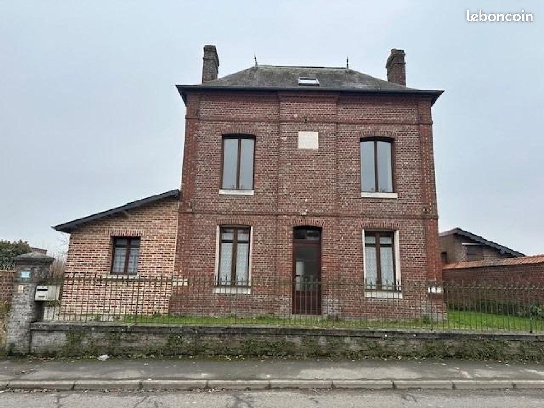 Maison 3 pièces 94 m² · à Mesnières-en-Bray · 94 m² · 135 850 €