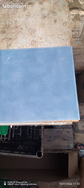 Carrelage bleu clair 3m2 (image 2)