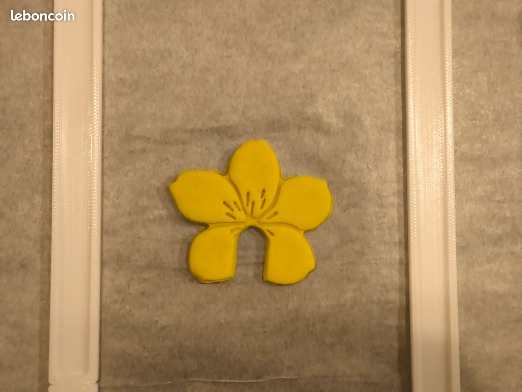 Emporte-pièce fleur de cerisier (image 2)