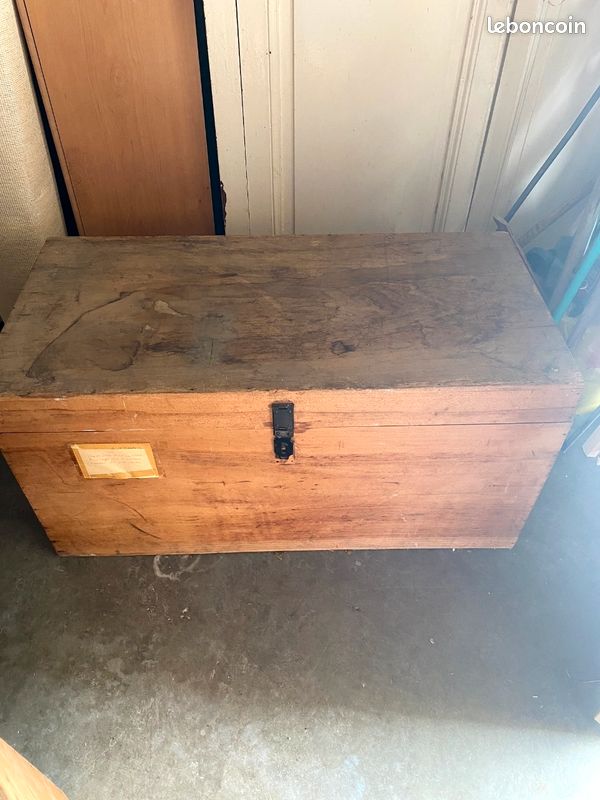 Cantine en bois grand format (image 1)