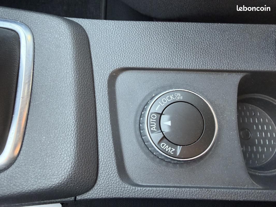 Dacia Duster PRESTIGE BLUE DCI 115 4X4 (image 15)