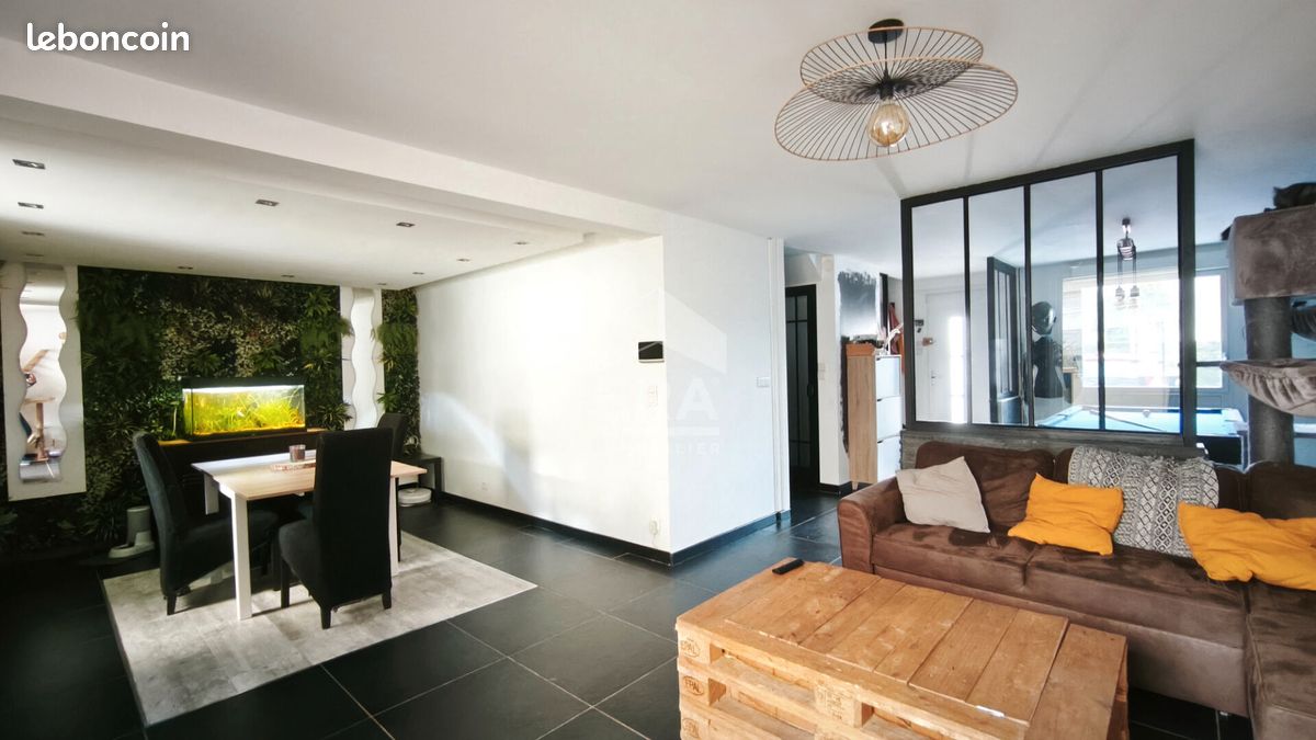 Maison 5 pièces 117 m² · à Méricourt · 117 m² · 184 000 €