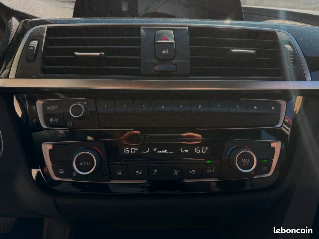 BMW SERIE 3 TOURING F31 LCI2 316d 116 ch BVA8 Business Design (image 27)