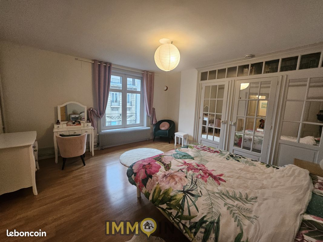 Appartement 4 pièces 118 m² · à Limoges · 118 m² · 795 €