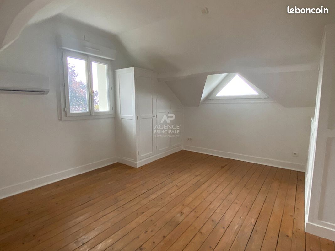 Appartement a louer saint-germain-en-laye - 5 pièce(s) - 135 m2 - Surfyn