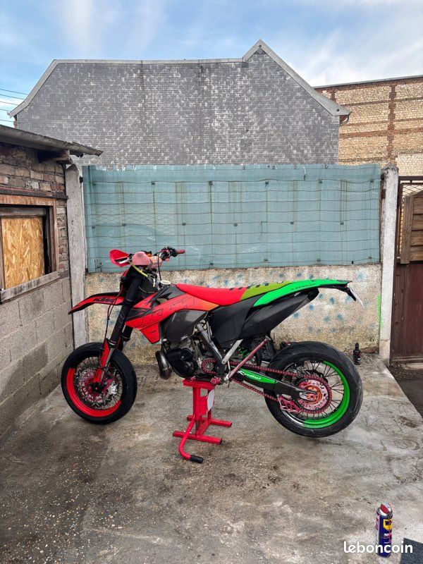 250 ktm (image 1)