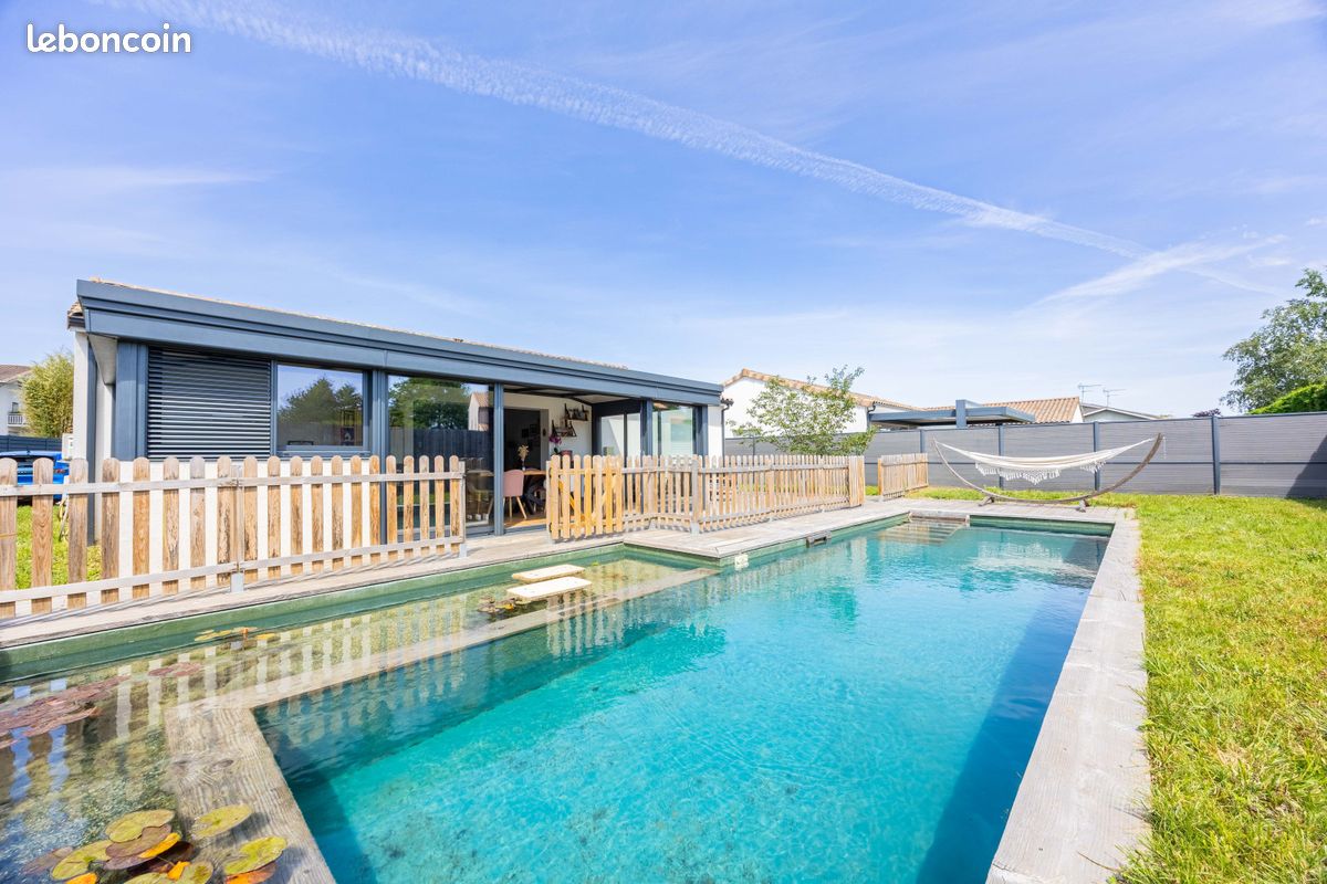 Maison 4 pièces 252 m² · au Haillan · 252 m² · 450 000 €