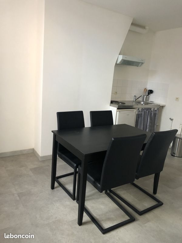 Appartement 2 pièces 30 m² · à Abbeville · 30 m² · 450 €