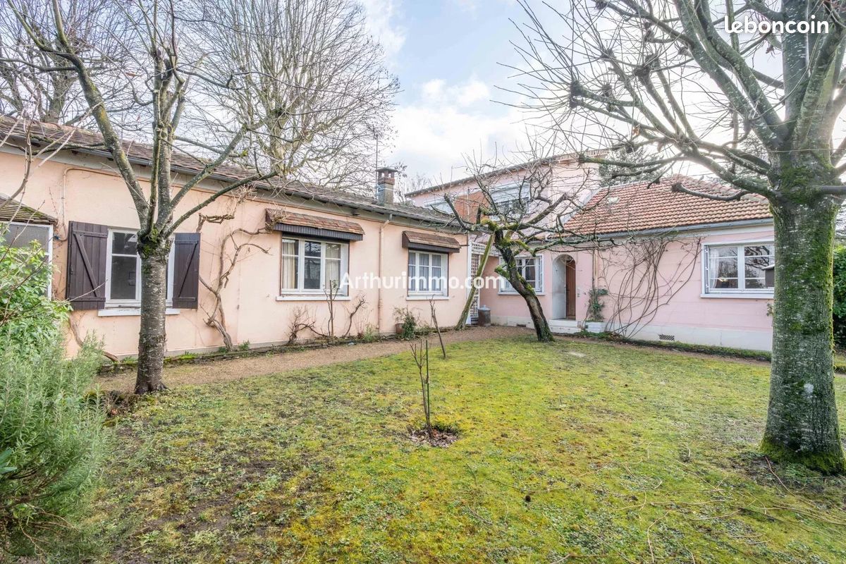 Maison 7 pièces 145 m² · à Sucy-en-Brie · 145 m² · 450 000 €