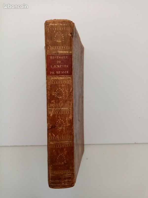 Histoire de l’empire de Russie sous Pierre le Grand par Voltaire (image 1)