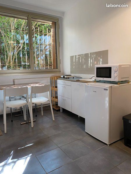 Appartement 1 pièce 23 m² · à Marseille · 23 m² · 700 €/mois
