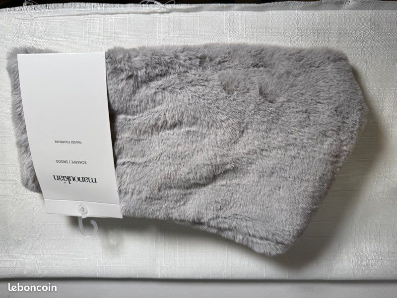 Snood (Tour De Cou) Banana Republic - Gris/Blanc Fausse Fourrure & Côtes - Réversible - Taille Unique Femme