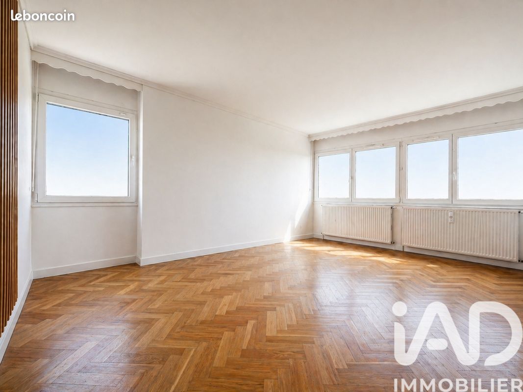 Appartement 4 pièces 87 m² · à Mons-en-Baroeul · 87 m² · 160 000 €