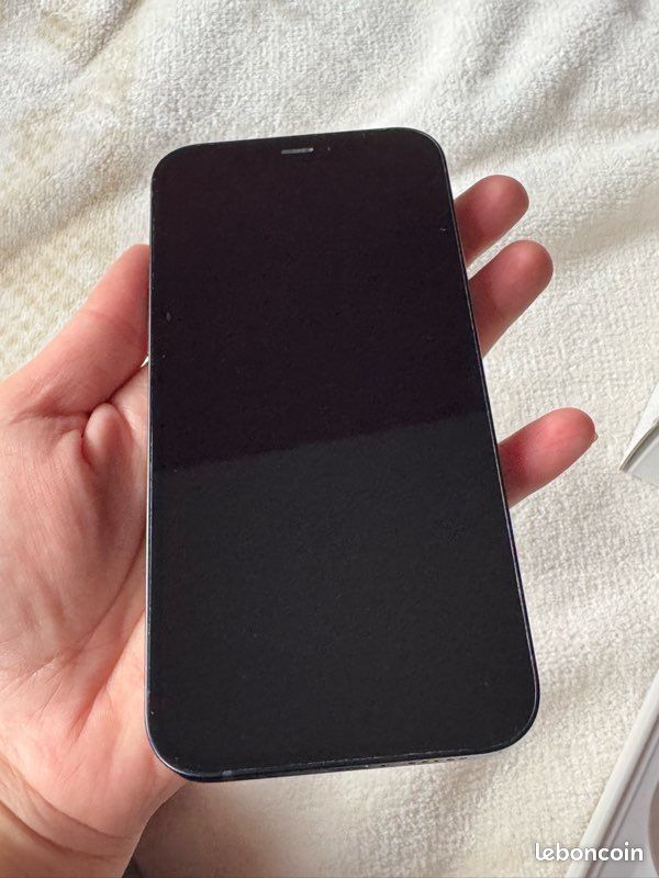 Iphone 12 noir 128 gb (image 5)