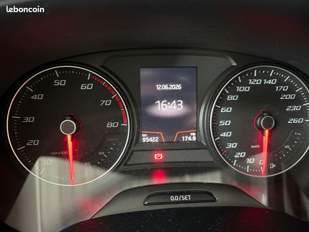 SEAT LEON 1.0 TSI STYLE 115Ch Garantie 12 mois (image 13)