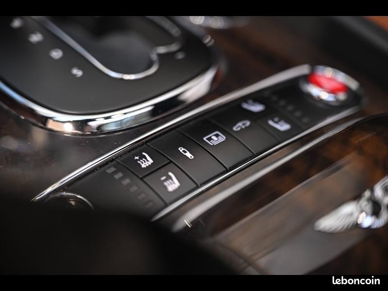 Bentley Flying Spur V8 4.0L 507ch (image 34)