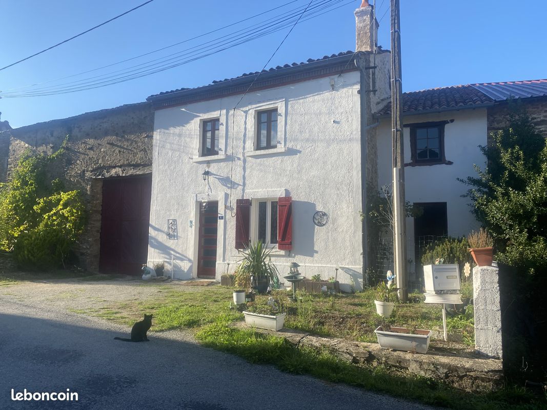 Maison 5 pièces 98 m² · à Dompierre-les-Églises · 98 m² · 86 500 €