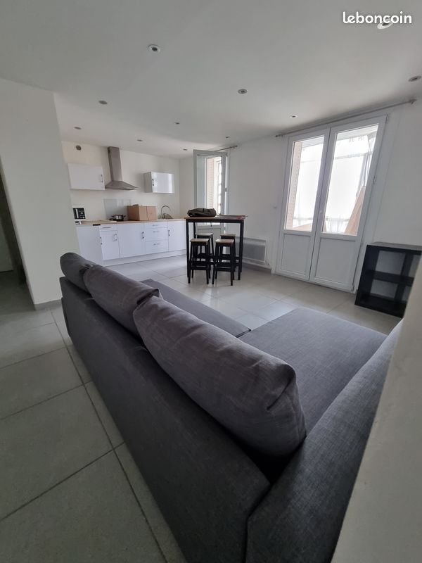 Appartement 3 pièces 54 m² · à Marseille · 54 m² · 770 €