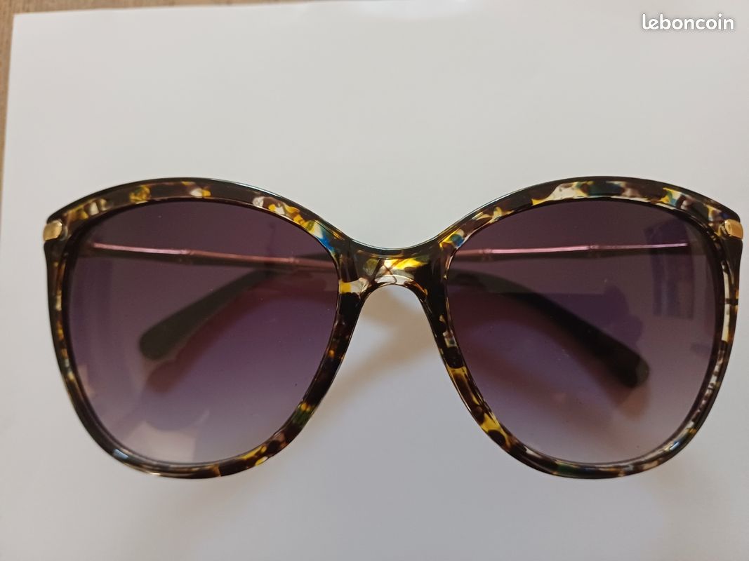 Lunettes femme avec etui souple (image 9)