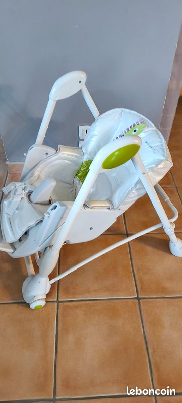 Chaise haute (image 3)